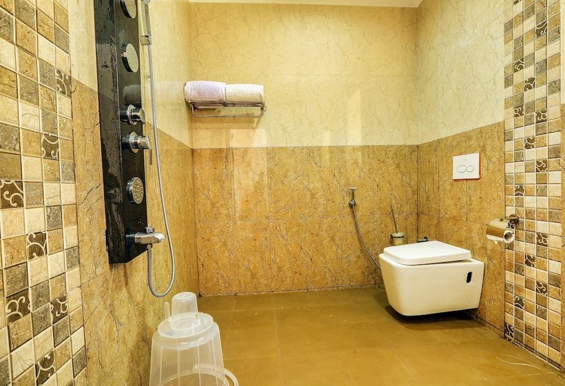 Hotel Fab St. Clouds