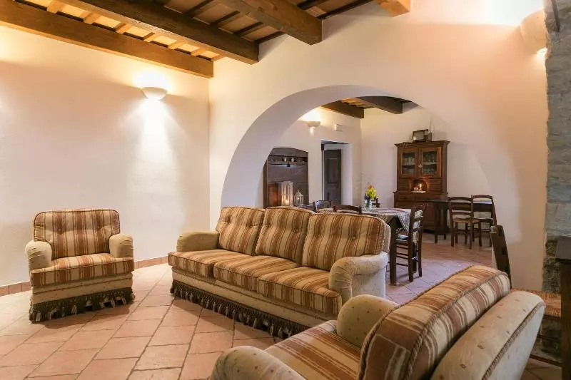 Agriturismo L Antico Frutto