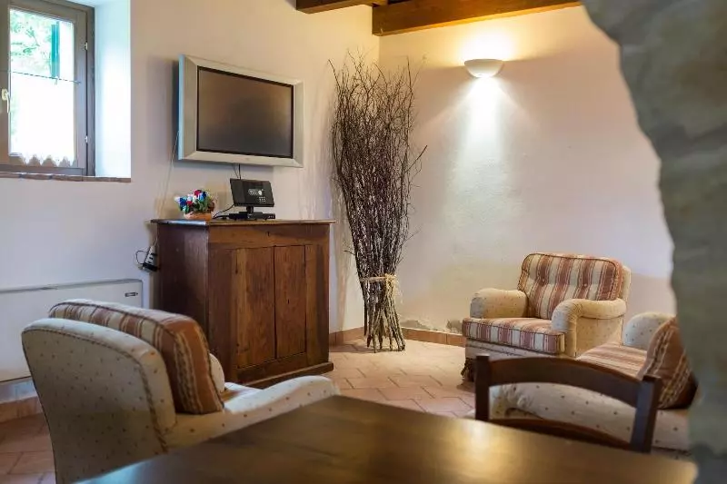 Agriturismo L Antico Frutto