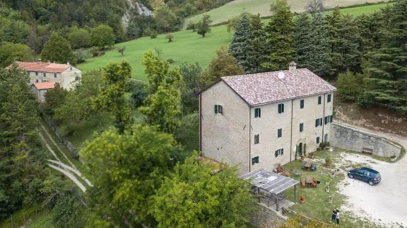 Agriturismo L Antico Frutto