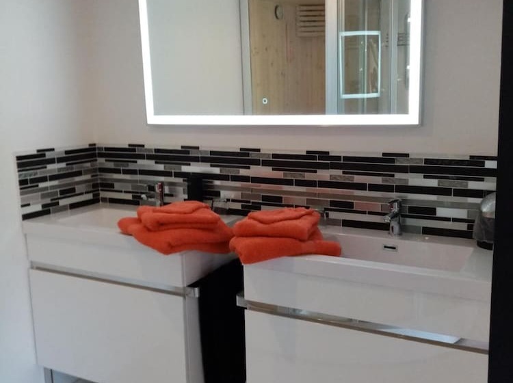 مبيت وإفطار Chambres D Hôtes De Poumatan