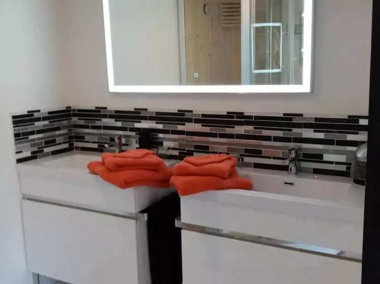 Aamiaismajoitus (B&B) Chambres D Hôtes De Poumatan