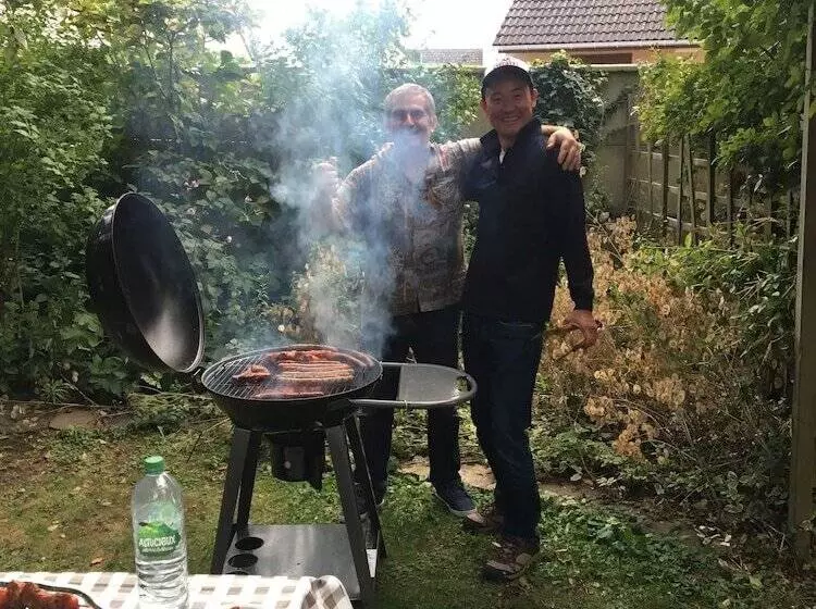 Aamiaismajoitus (B&B) Chambres Du Jardin Fleuri