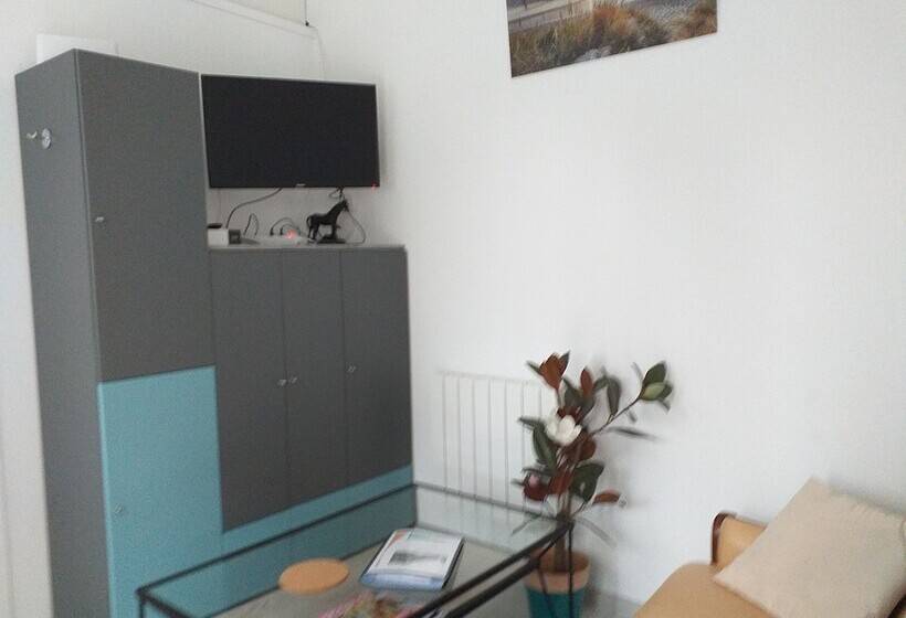 민박 Chambres Du Jardin Fleuri