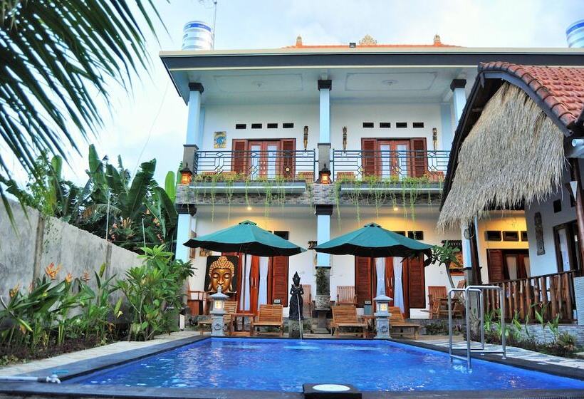 ベッドアンドブレックファースト D  Kubon Penida By Abm