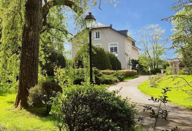 Aamiaismajoitus (B&B) La Roseraie