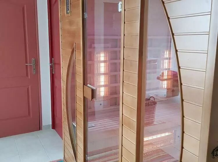 Aamiaismajoitus (B&B) La Roseraie