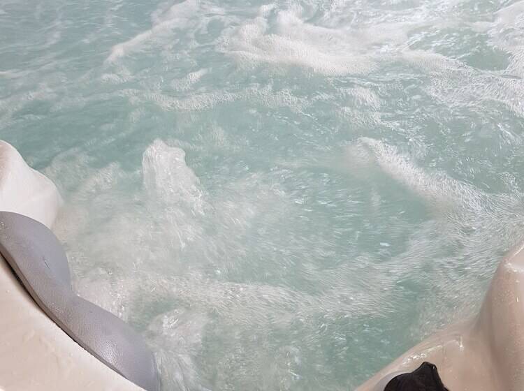 ベッドアンドブレックファースト La Roseraie