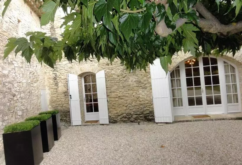 Aamiaismajoitus (B&B) Le Mas De Colongene