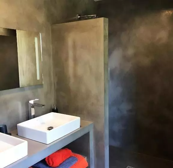 Aamiaismajoitus (B&B) Le Mas De Colongene