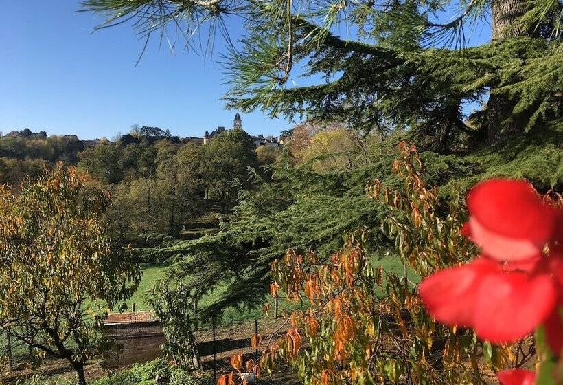 مبيت وإفطار Les Conches, Chambres D Hôtes Et Gite