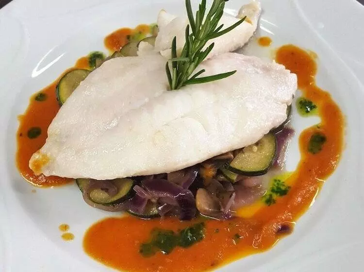 ベッドアンドブレックファースト Maison D’hôtes Zella