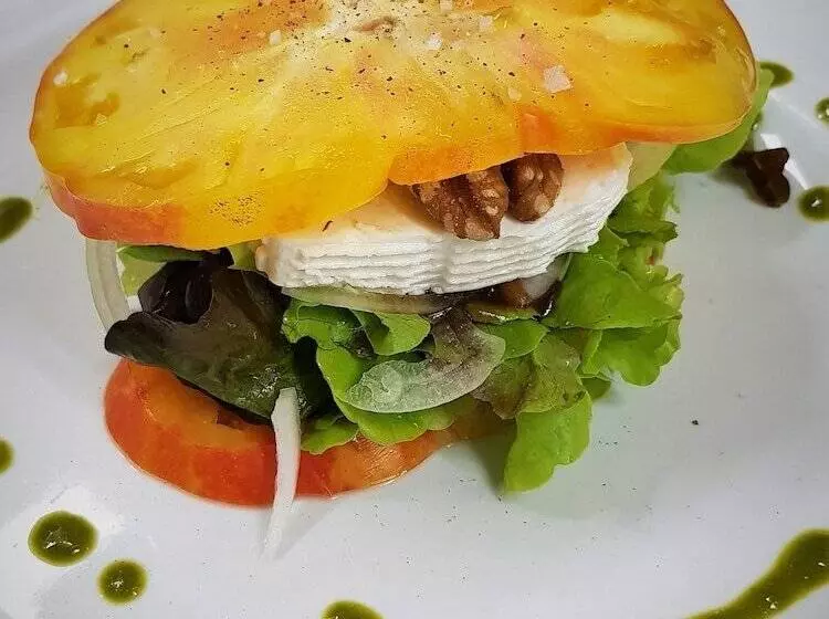 ベッドアンドブレックファースト Maison D’hôtes Zella