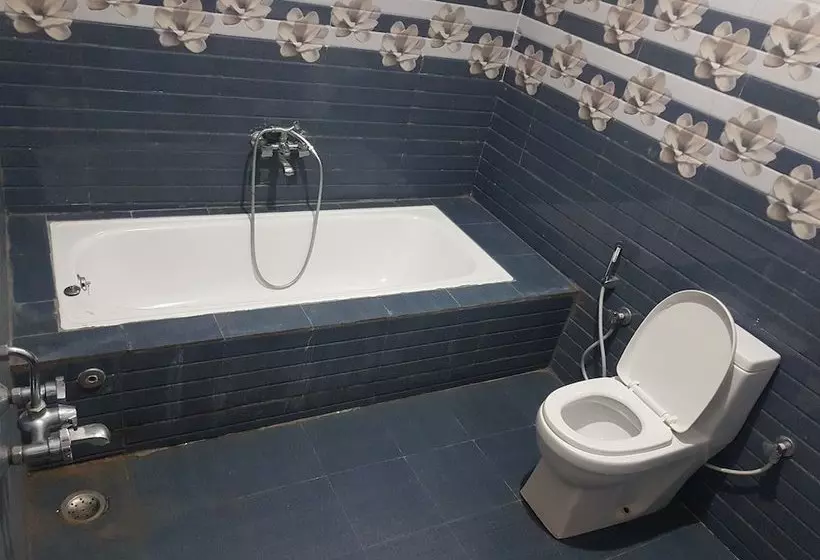 Hotelli Dolphin Resort