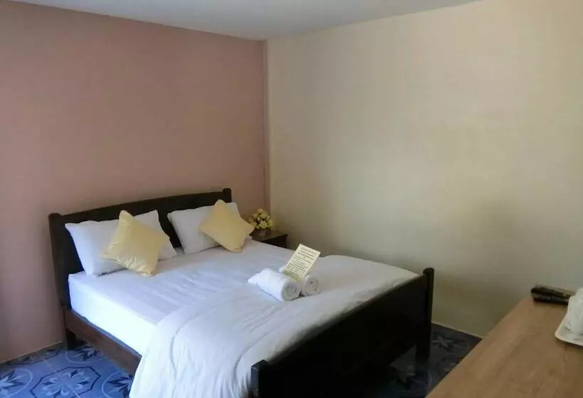 Hotelli Kiangphu Resort