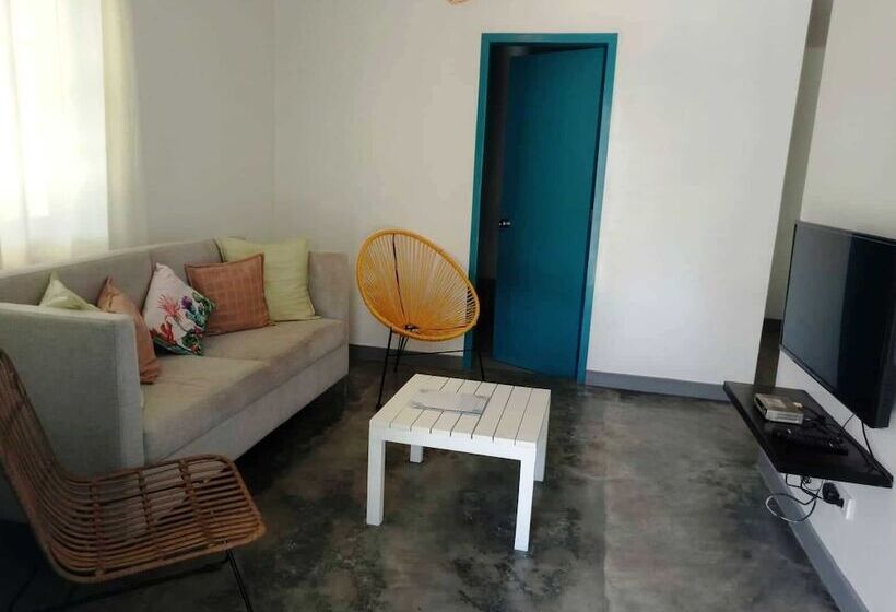 فندق Lazuli Resort