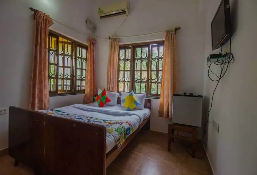 ホテル Minaret Studios By Oyo Rooms