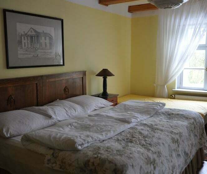 בית מלון כפרי Pałac Grochowiska Szlacheckie