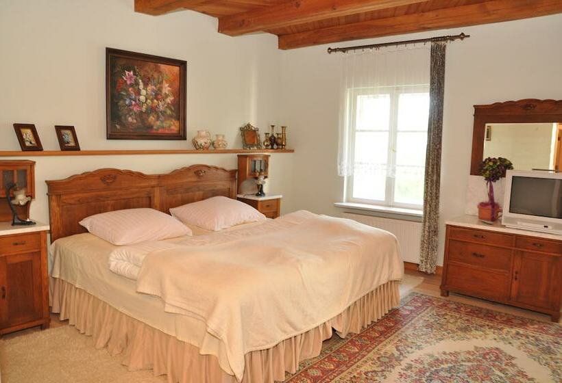 בית מלון כפרי Pałac Grochowiska Szlacheckie