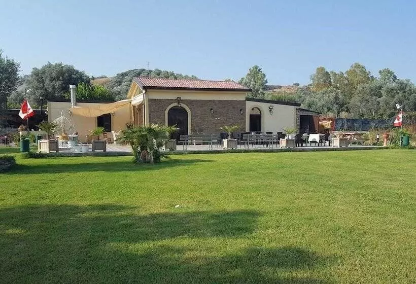 田舎風ホテル Agriturismo Donna Beatrice