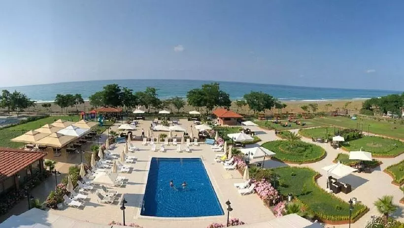 ホテル Tatilya Resort