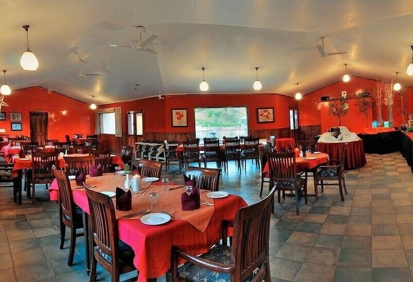 Отель The Kikar Lodge