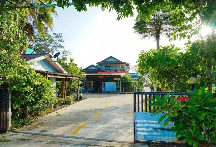 Hotelli Veerada Boutique Home