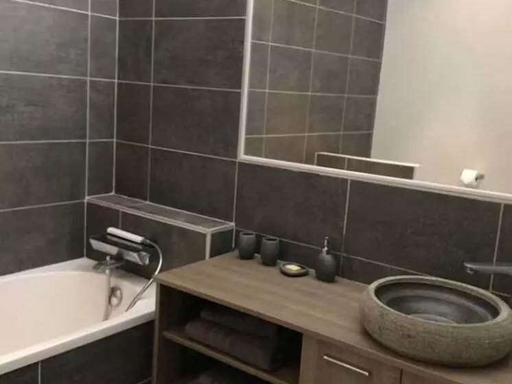 Majatalo Domaine Du Moulin Neuf