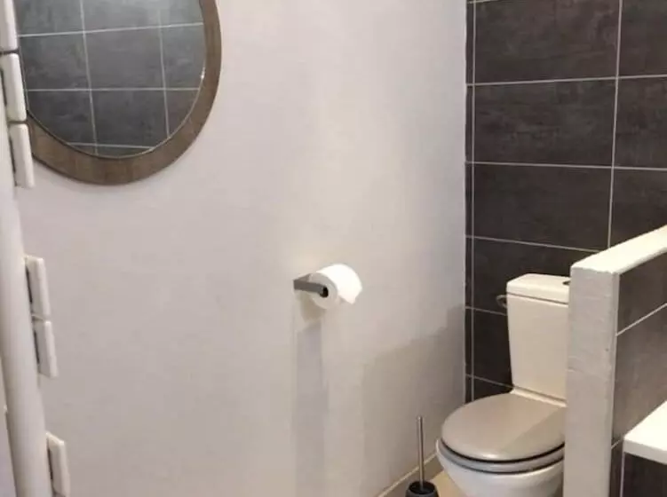 Majatalo Domaine Du Moulin Neuf