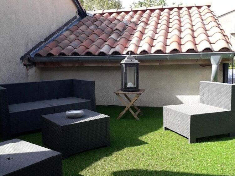 ペンション Le Café Des Fleurs Chambres D Hôtes