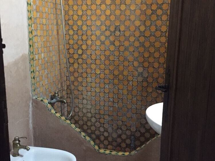 بنسيون Maison D'hôtes Akchour