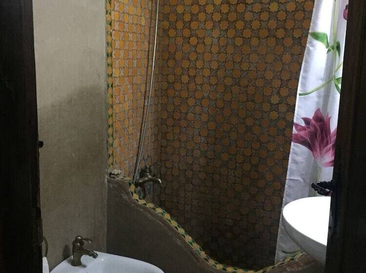 بنسيون Maison D'hôtes Akchour