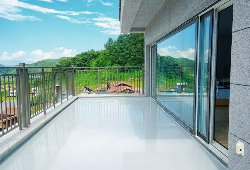 Majatalo Nature And Healing