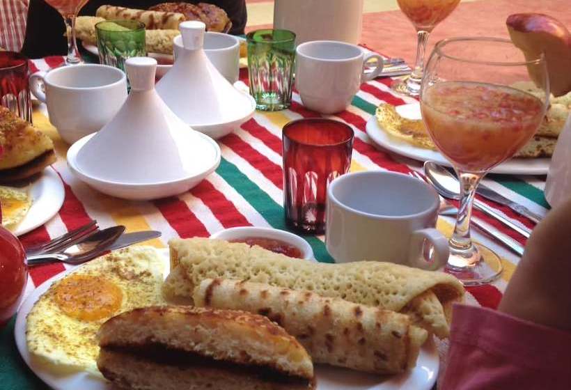 Pension (Hôtel basse catégorie) Riad Casa Roja