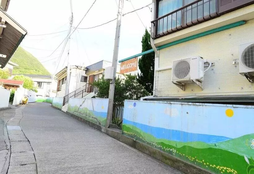 Majatalo Vacation House Familia