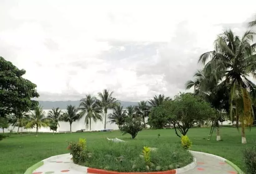 Wildwin Resort  Hostel