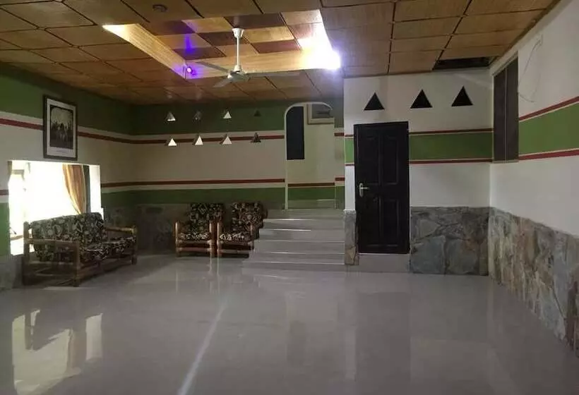 Wildwin Resort  Hostel