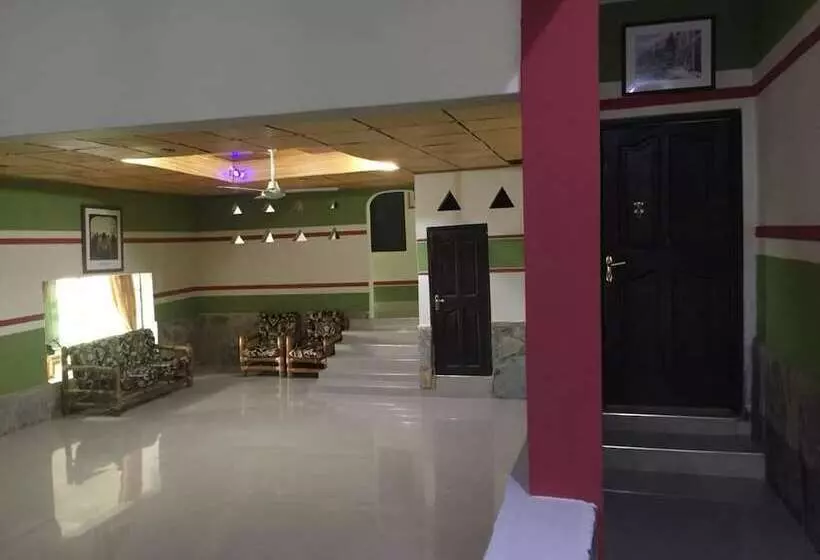 Wildwin Resort  Hostel