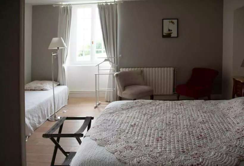 Aamiaismajoitus (B&B) Chambres D Hôtes La Pocterie