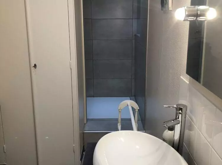 Aamiaismajoitus (B&B) Chambres D Hôtes La Pocterie