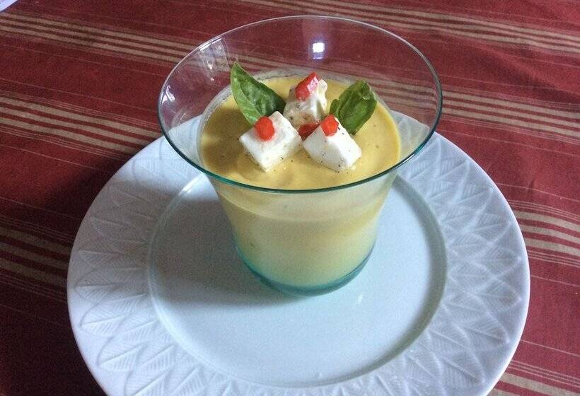 Nocleg ze śniadaniem Manoir De Curty