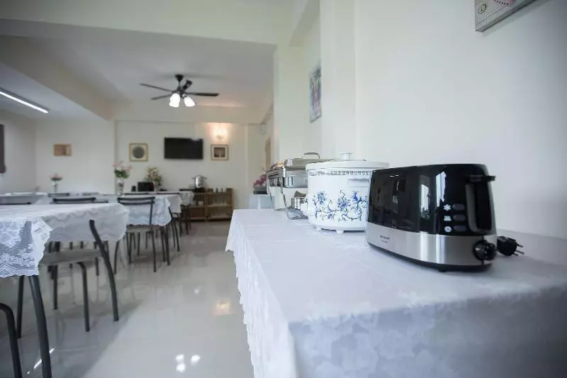 Hotelli A.e. Richy Home