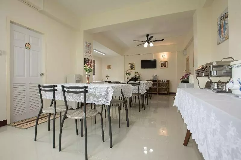 Hotelli A.e. Richy Home