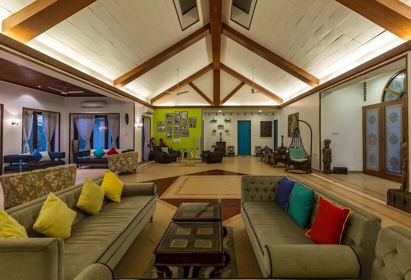 בית מלון כפרי Amã Stays & Trails Nine Palms, Alibag