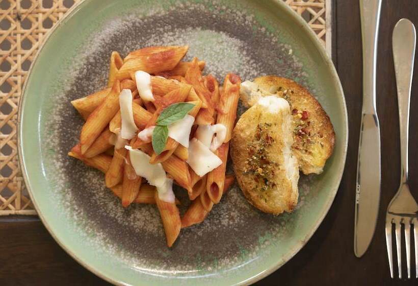 בית מלון כפרי Amã Stays & Trails Nine Palms, Alibag