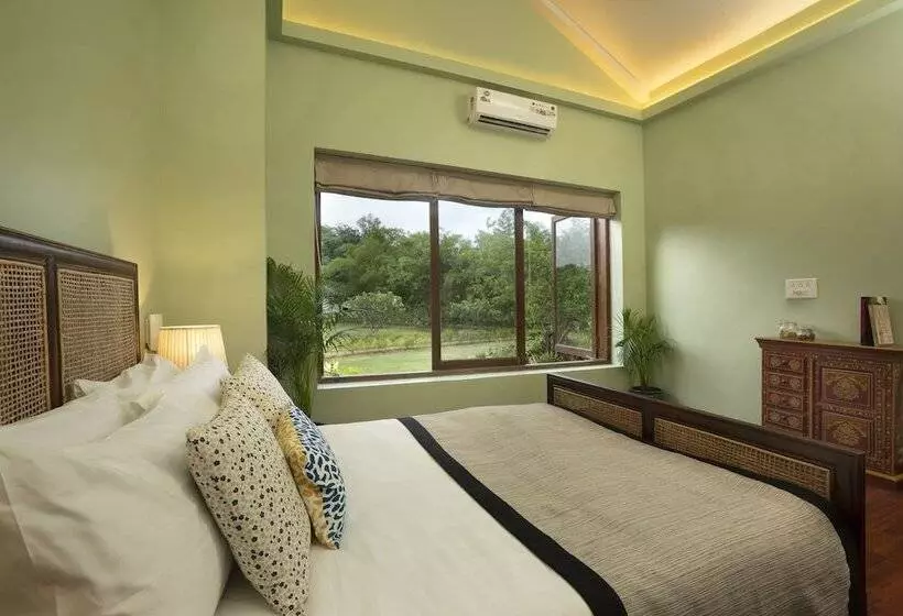 Hotelli Amã Stays & Trails Nine Palms, Alibag