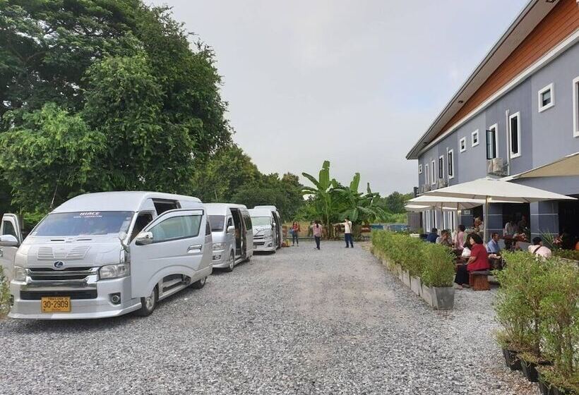 Hotel บ้านแก่งรีสอร์ท เชียงคาน