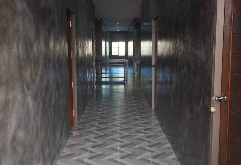 Hotel บ้านแก่งรีสอร์ท เชียงคาน