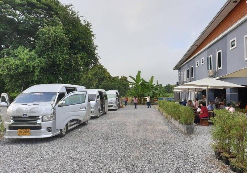 Hotel บ้านแก่งรีสอร์ท เชียงคาน