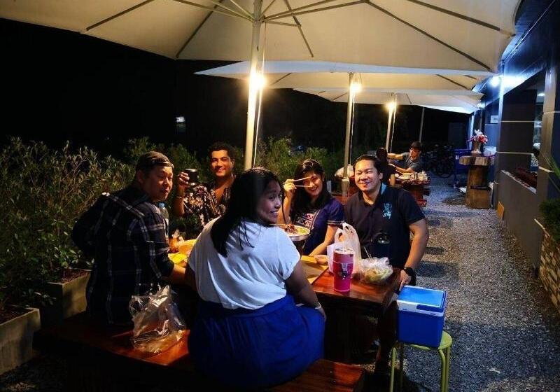 Hotel บ้านแก่งรีสอร์ท เชียงคาน